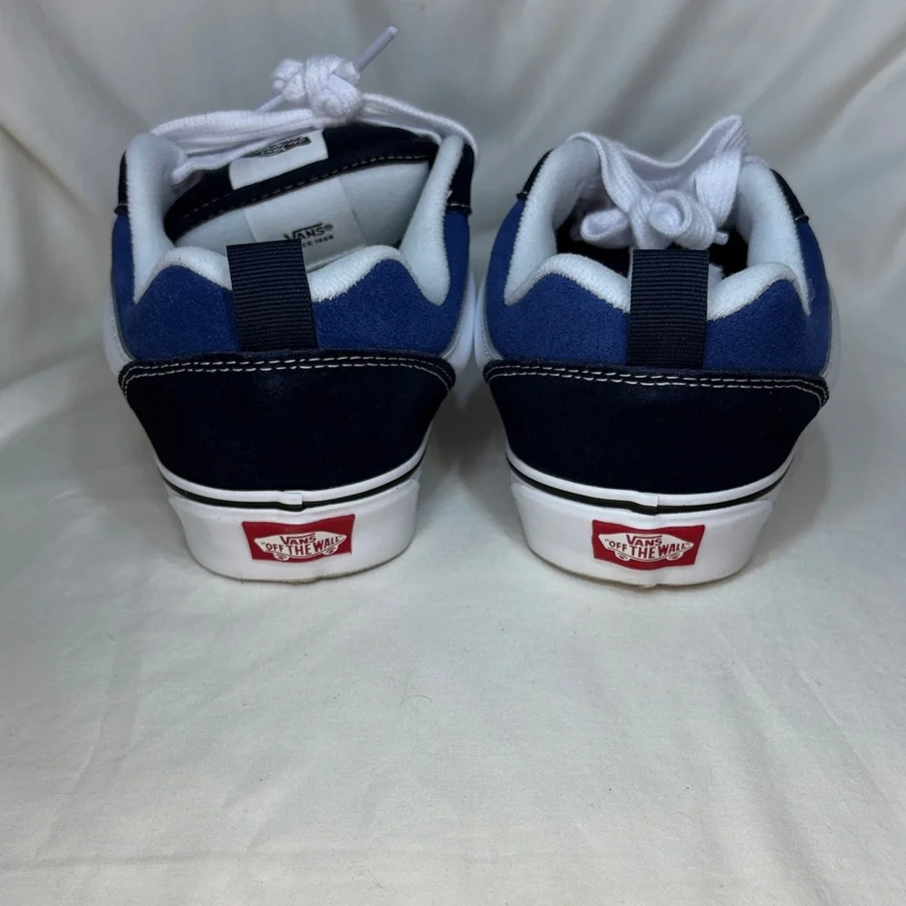 Vans Knu Skool Skate Shoe Navy True White Low-Top Sneakers - Picture 6 of 9